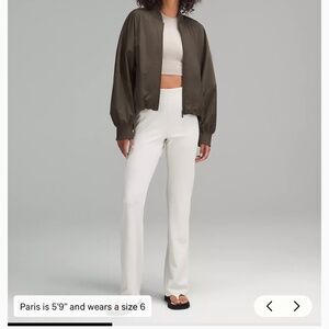 Lulu lemon- Ribbed Softstreme Flared Pant Regular